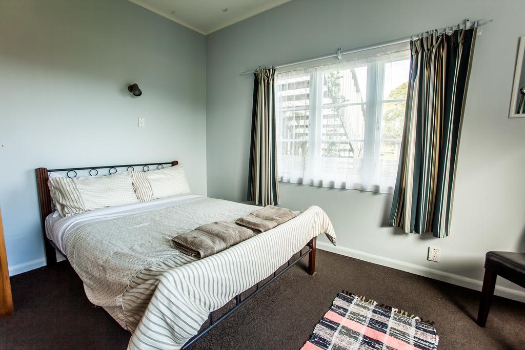 Ocean View Raglan Bed & Breakfast Екстер'єр фото